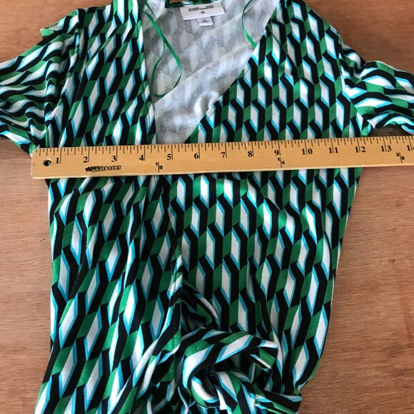 Diane Von Furstenberg Target Wrap Dress Women XS Green Geometric Tie Waist 18081 - Picture 7 of 12